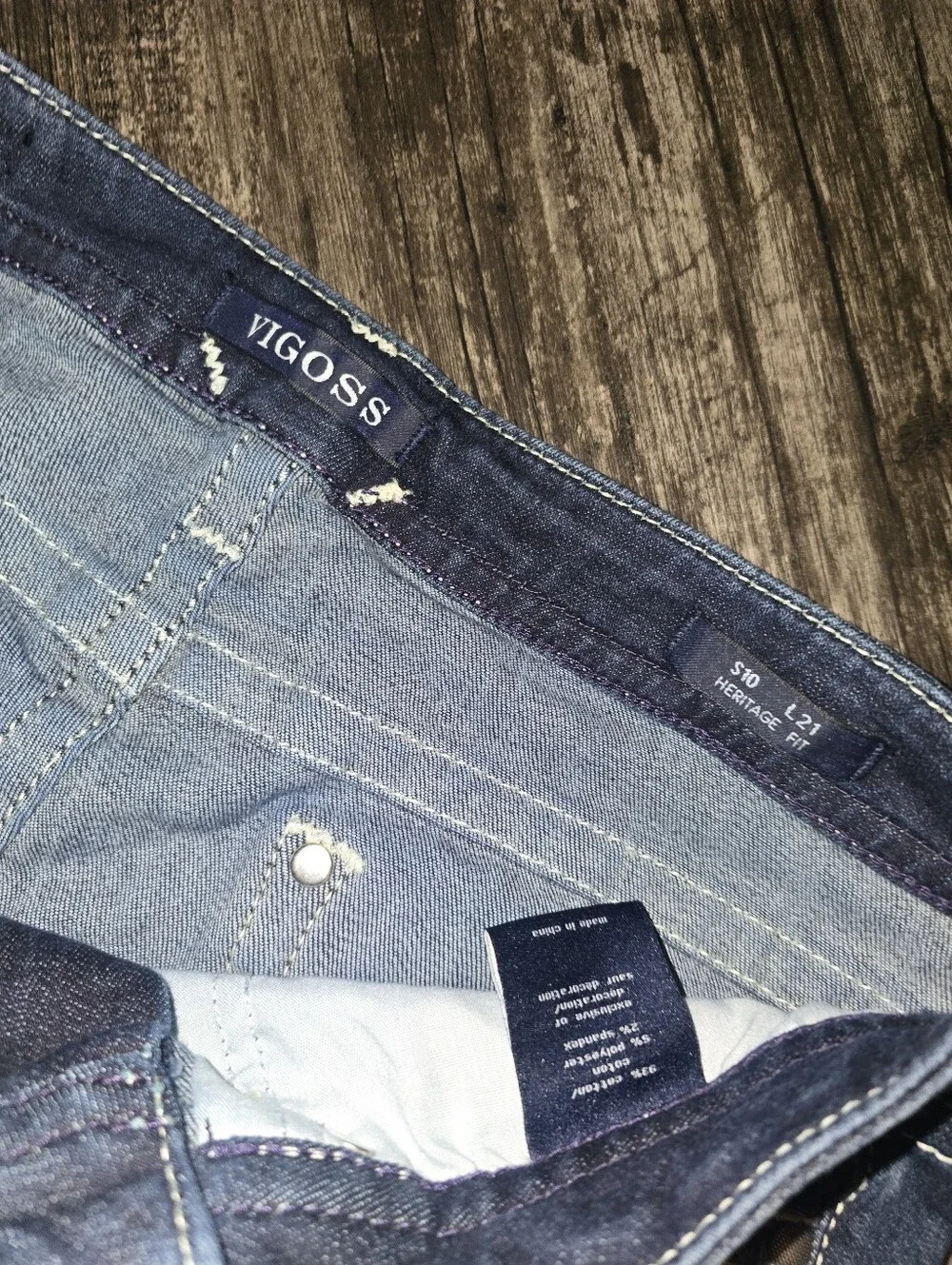 Vigoss Women's Dark Blue Skinny Jeans Cropped Size 10 Embellished